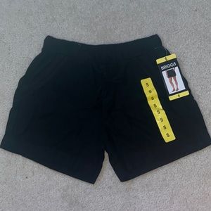 Black lounge shorts size S